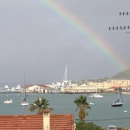 Apartment 3 Etoiles, Parking Gratuit, Terrasse Privee